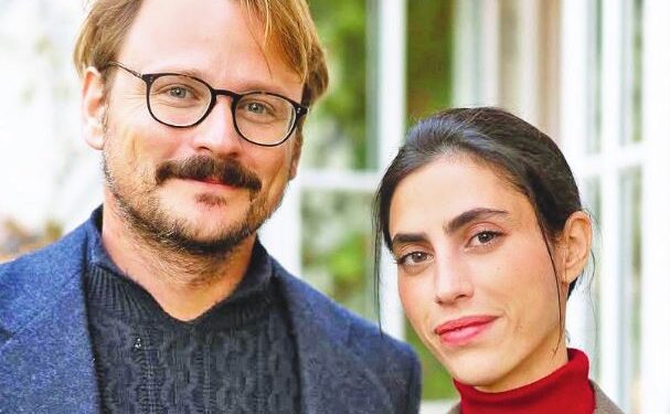 Ο Νιάρχος παντρεύεται στη Σπετσοπούλα