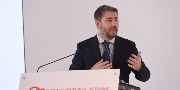 Νίκος Ανδρουλάκης: Τα επιδόματα είναι παυσίπονα