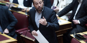 «Αυτό που θέλει η ΝΔ είναι να μην ερωτηθεί ο Καραμανλής από τα κόμματα της αντιπολίτευσης»