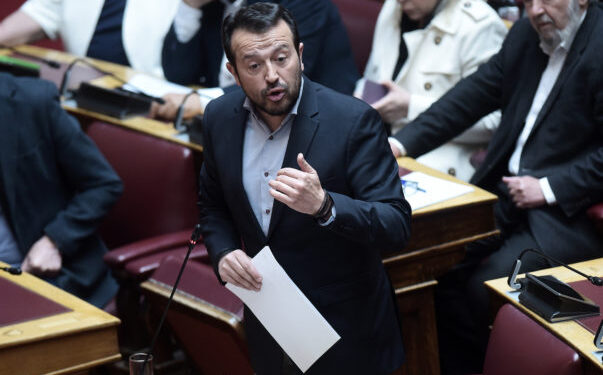 «Αυτό που θέλει η ΝΔ είναι να μην ερωτηθεί ο Καραμανλής από τα κόμματα της αντιπολίτευσης»