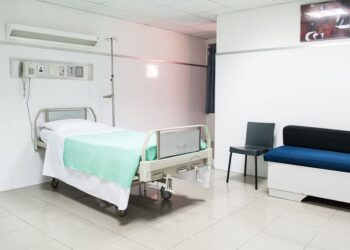 Ένοπλος εισέβαλε με βαλλίστρα σε νοσοκομείο της Γλασκώβης και συνελήφθη