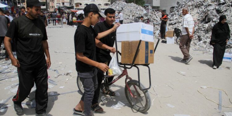 «Όχι» στο ισραηλινό σχέδιο για παύση του υπάρχοντος συστήματος ανθρωπιστικής βοήθειας στη Γάζα