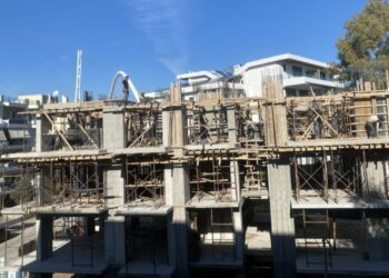 Στη Βουλή η τροπολογία για τον Νέο Οικοδομικό Κανονισμό μετά τις υποδείξεις του ΣτΕ