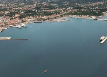 Δυναμική πορεία για το λιμάνι της Κέρκυρας – Ρεκόρ αφίξεων κρουαζιερόπλοιων το 2025