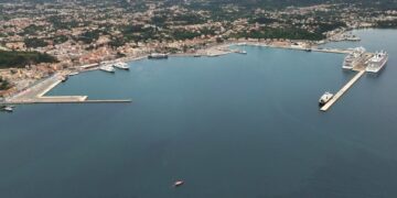 Δυναμική πορεία για το λιμάνι της Κέρκυρας – Ρεκόρ αφίξεων κρουαζιερόπλοιων το 2025