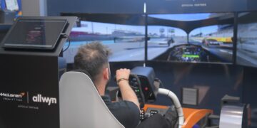 Ραντεβού σε ένα κατάστημα ΟΠΑΠ για μια αυθεντική εμπειρία Formula 1 – Φουλ ταχύτητα και αδρεναλίνη στα ύψη με τον πιο εξελιγμένο προσομοιωτή της ομάδας McLaren F1