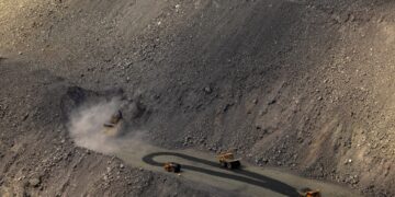 Η μεγάλη συμφωνία ΗΠΑ – Ουκρανίας για τα ορυκτά: Ο υπόγειος θησαυρός, οι όροι και τι κερδίζει η κάθε πλευρά