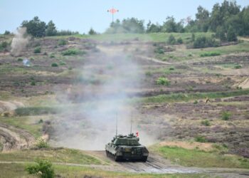 Τα «πάντσερ» μόνιμα στη Βαλτική