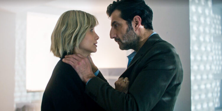 Η Μάγια λέει στον Άγη πως θέλει να γυρίσουν στην Ελλάδα