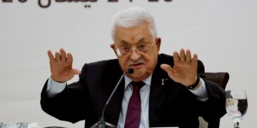 Ο πρόεδρος της ΠΑ Μαχμούντ Αμπάς άρει την απαγόρευση λειτουργίας του καταριανού Al Jazeera στα παλαιστινιακά εδάφη