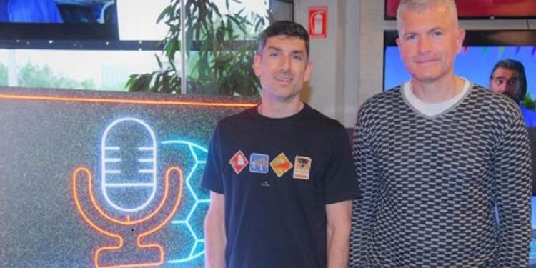 Γιώργος Καλαϊτζής και Βασίλης Ξανθόπουλος στο Πάμε Στοίχημα Football Party by Gazzetta για τον τελικό της Euroleague – Pre-game show με Ναβάρο, Κάτας και Μπαρτσελόνα