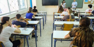 Αρχίζουν αύριο οι προαγωγικές και απολυτήριες εξετάσεις στα Λύκεια