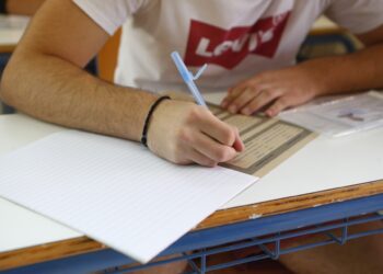 Πανελλήνιες εξετάσεις 2025: Χρήσιμες πληροφορίες για τους υποψηφίους