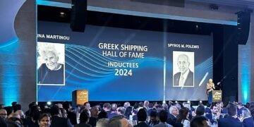 Η Αθηνά Μαρτίνου και ο Σπύρος Πολέμης στο Πάνθεον της ελληνικής ναυτιλίας