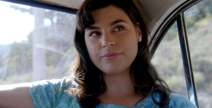 Η Χλόη το «σκάει» με τον πατέρα Νικόλαο