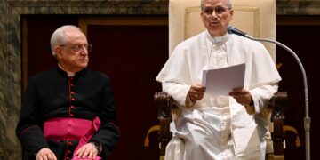 Ελάτε στο Βατικανό για συνομιλίες για την Ουκρανία