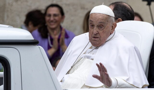 Pope Francis’ vehicle to be converted into a mobile clinic for children in the Gaza Strip