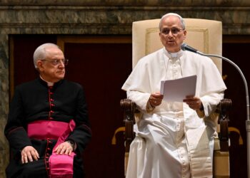 Η αξιοπρέπεια των μεταναστών πρέπει να γίνεται σεβαστή