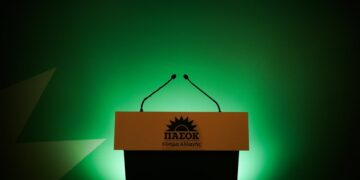 ΠΑΣΟΚ: «Τα δελφίνια της Κνωσού δεν άντεξαν την εγκατάλειψη»