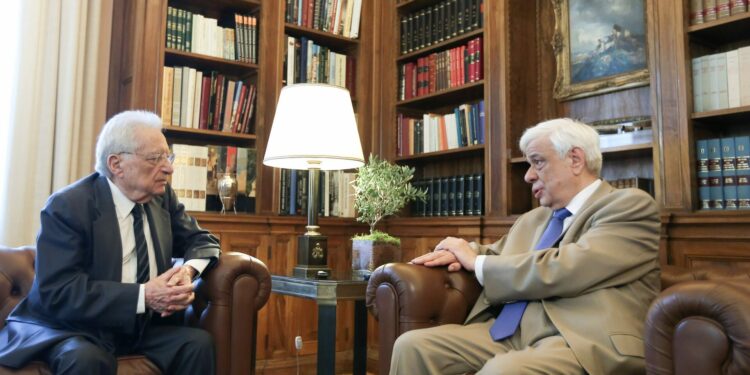 Δυσαναπλήρωτο το κενό του Π. Μολυβιάτη