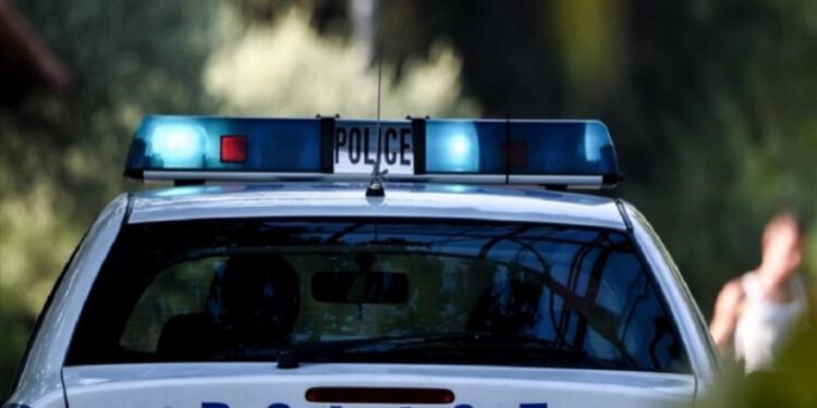 Νέα Ιωνία: Χειροπέδες σε 49χρονο και 54χρονη για διακίνηση ναρκωτικών