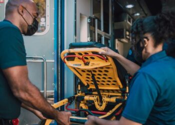 Ένας νεκρός από έκρηξη μπροστά σε κλινική γονιμότητας στο Παλμ Σπρινγκς