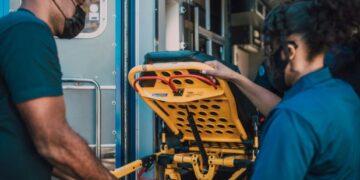 Ένας νεκρός από έκρηξη μπροστά σε κλινική γονιμότητας στο Παλμ Σπρινγκς