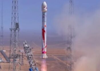 Η κινεζική «Space X» εκτόξευσε το νέο της πύραυλο (βίντεο)