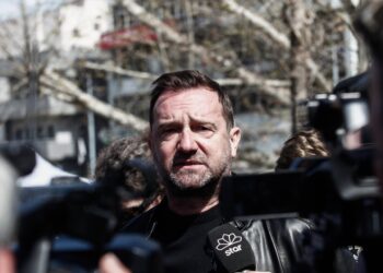 Νίκος Πλακιάς: Η απάντηση σε Φάμελλο για την απόλυση Γενιδούνια