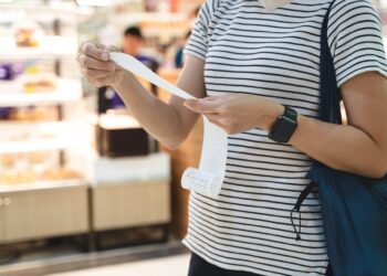 Οι επίμονες εστίες ακρίβειας που μας «καίνε» την τσέπη