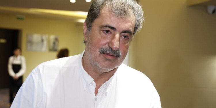 Άρση ασυλίας Πολάκη για μήνυση Κασσελάκη προτείνει η Επιτροπή Δεοντολογίας
