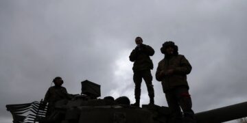 Ουκρανία: Ρωσική επίθεση σε λεωφορείο στο Σούμι