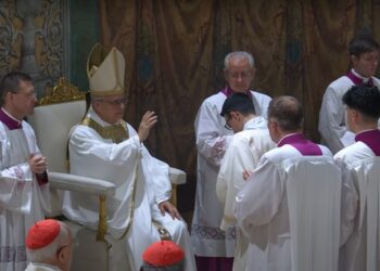 Πάπας Λέων ΙΔ’: Η πρώτη λειτουργία στο Βατικανό