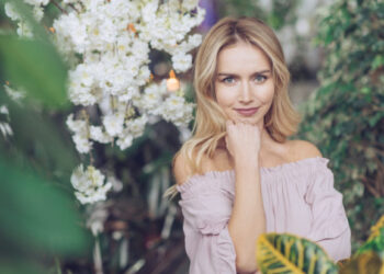 Ο σύντροφός της έχει χρέος 150.000 ευρώ