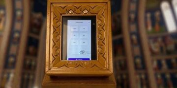 The first church donation box with POS: Tourists requested it, the Church made it happen – In which church it was installed