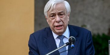 «Σύνταγμα δεσμευτικό ή Σύνταγμα ευχολόγιο;»