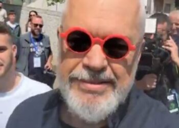 Εκλογές στην Αλβανία: Χαμηλή προσέλευση και κύμα καταγγελιών – Ο Έντι Ράμα σε βίντεο
