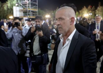 Το Ανώτατο Δικαστήριο κρίνει ότι η απόφαση για την απόλυση του επικεφαλής της Σιν Μπετ ήταν παράνομη