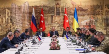 Το Κίεβο κατηγορεί την Μόσχα για «απαράδεκτες απαιτήσεις»