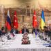 Το Κίεβο κατηγορεί την Μόσχα για «απαράδεκτες απαιτήσεις»