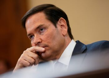 Ο Ρούμπιο απέφυγε στο Κογκρέσο να αποκαλέσει «εγκληματία πολέμου» τον Ρώσο πρόεδρο Πούτιν