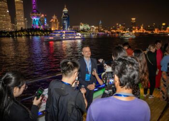 Η Αθήνα θα συνεχίσει να επενδύει στη σχέση με τη Σαγκάη