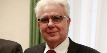 «Δεν παραιτούμαι» λέει ο πρόεδρος του ΟΠΕΚΕΠΕ