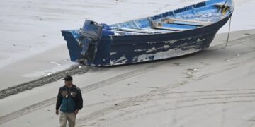 Τουλάχιστον τρεις νεκροί έπειτα από ανατροπή πλοιαρίου κοντά στο Σαν Ντιέγκο