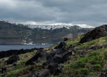 Σεισμοί στη Σαντορίνη: Δημοσιεύθηκε η νέα ΚΥΑ με τα μέτρα πολιτικής προστασίας