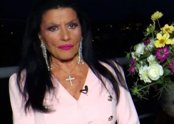 Τα 92α γενέθλιά της γιόρτασε η «βασίλισσα της νύχτας»