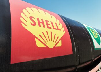 Έρχεται το μεγάλο deal του πετρελαίου; Η Shell εξετάζει την εξαγορά της BP
