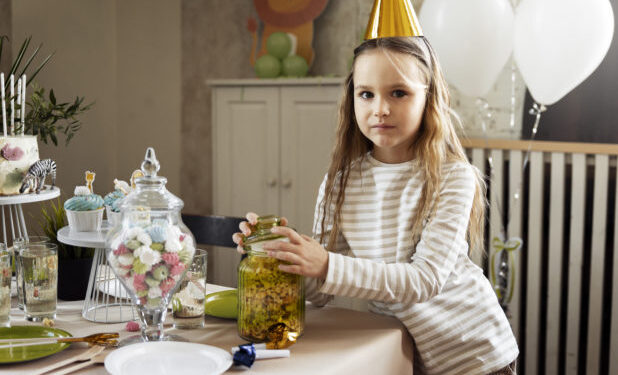 Είπε στην κόρη του ψέματα ότι η μαμά της έχει πεθάνει