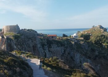 Σκιάθος: Eγκαινιάστηκε το εμβληματικό Κάστρο