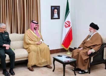 Προειδοποίησε το Ιράν να καταλήξει σε πυρηνική συμφωνία με τον Τραμπ ή να ρισκάρει πόλεμο με το Ισραήλ